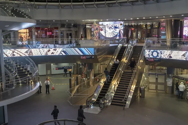 New York Dreaming (Video Installation at Fulton Street Station, NY)